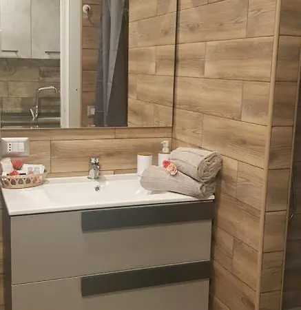 Elite Apartment Monte Compatri