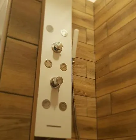 Elite Apartment Monte Compatri